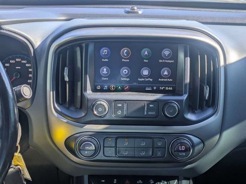 Used 2019 Chevrolet Colorado Z71 w/ Z71 Midnight Edition AWD/4WD image 28