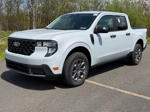 New 2026 Ford Maverick XLT w/ Equipment Group 301A AWD/4WD image 22
