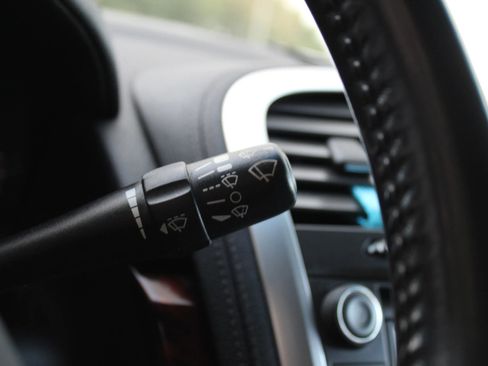 Used 2007 Cadillac SRX w/ Theater Package image 30