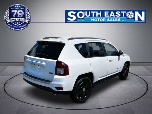 Used 2017 Jeep Compass High Altitude AWD/4WD image 6