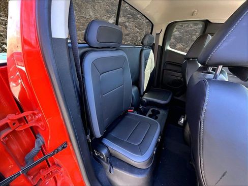 Used 2019 Chevrolet Colorado Z71 AWD/4WD image 25