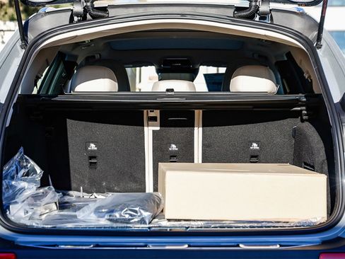 New 2026 Mercedes-Benz E 450 4MATIC All-Terrain Wagon image 28