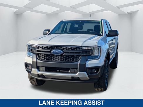 New 2025 Ford Ranger XLT w/ Trailer Tow Package RWD image 8