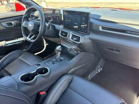 Used 2026 Ford Mustang Coupe RWD image 12