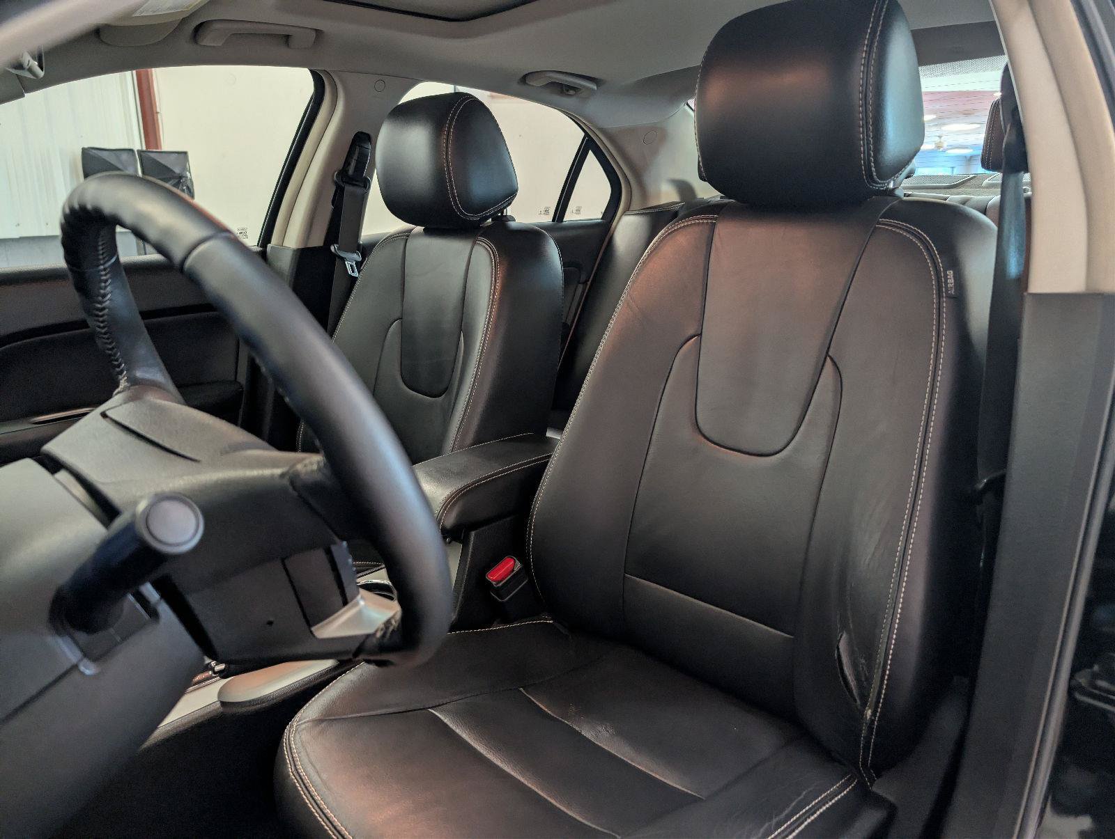 Used 2012 Ford Fusion SEL FWD image 3