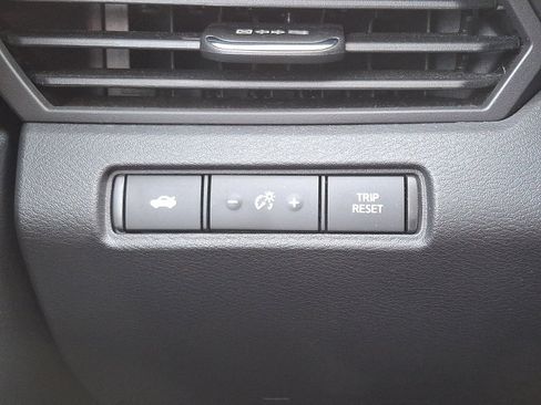 Used 2022 Nissan Altima 2.0 SR image 24