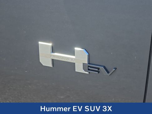Used 2025 GMC Hummer EV 3X AWD/4WD image 11