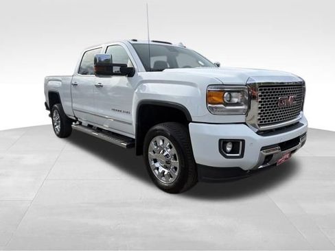 Used 2016 GMC Sierra 2500 Denali w/ Duramax Plus Package image 1