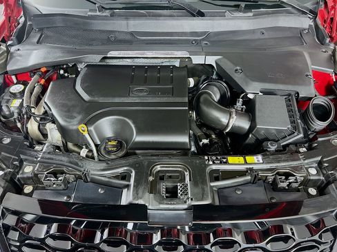 Certified 2024 Land Rover Discovery Sport S AWD/4WD image 32