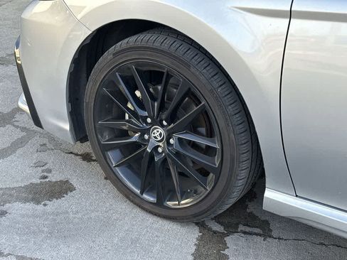 Used 2024 Toyota Camry XSE image 9