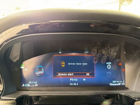 New 2026 Lincoln Corsair Premiere image 16