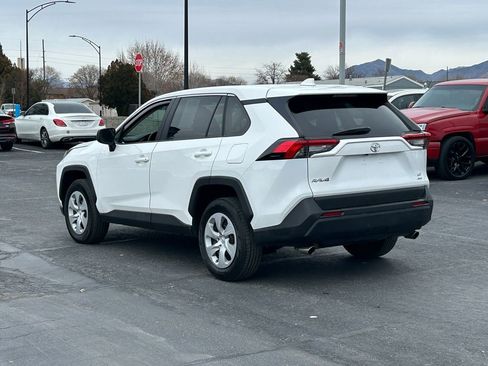 Used 2025 Toyota RAV4 LE image 7
