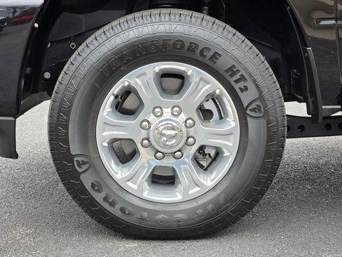 Used 2025 RAM 2500 Big Horn image 10