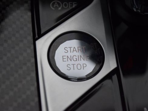 Used 2022 BMW X5 M50i w/ Executive Package image 17