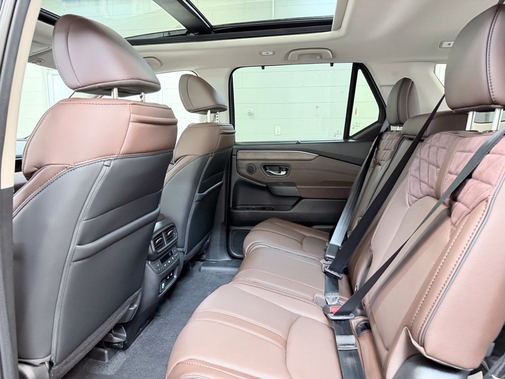 New 2026 Honda Pilot Elite image 22