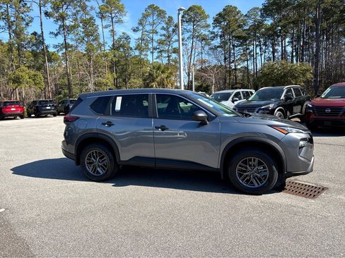 New 2026 Nissan Rogue S image 28