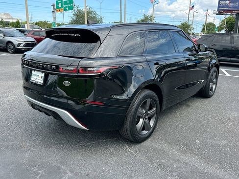 Used 2022 Land Rover Range Rover Velar R-Dynamic S AWD/4WD image 5