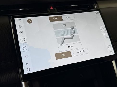 New 2026 Land Rover Discovery Sport Landmark AWD/4WD image 18