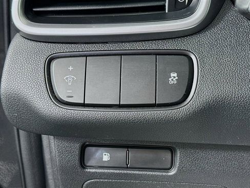 Used 2020 Kia Sorento L FWD image 10