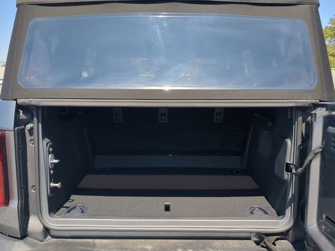 New 2025 Ford Bronco 4-Door image 11