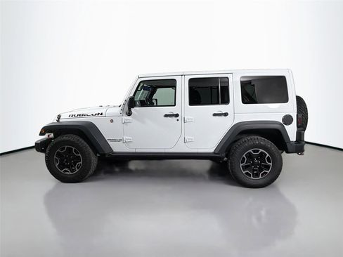 Used 2016 Jeep Wrangler Unlimited Rubicon AWD/4WD image 8