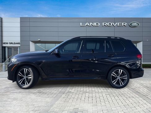 Used 2021 BMW X7 xDrive40i w/ M Sport Package image 2