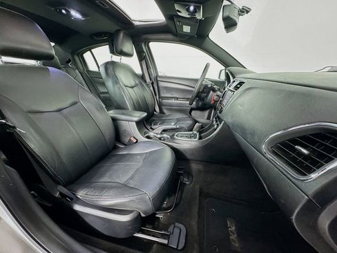Used 2013 Chrysler 200 Limited w/ Sun/Sound Group image 33