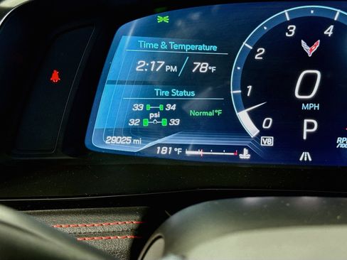 Used 2024 Chevrolet Corvette Stingray Coupe w/ 1LT RWD image 14