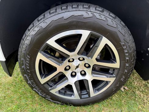 Certified 2023 Chevrolet Colorado Z71 w/ Z71 Convenience Package 2 image 17