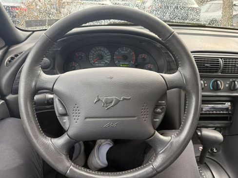 Used 2002 Ford Mustang GT image 15