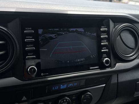 Used 2023 Toyota Tacoma SR AWD/4WD image 19
