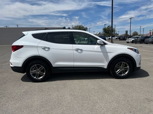 Used 2017 Hyundai Santa Fe Sport AWD/4WD image 2