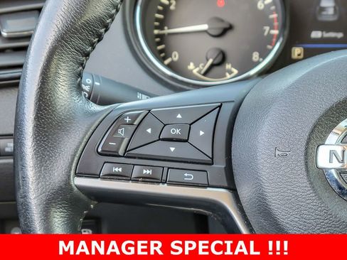 Used 2019 Nissan Rogue S w/ Special Edition Package image 16