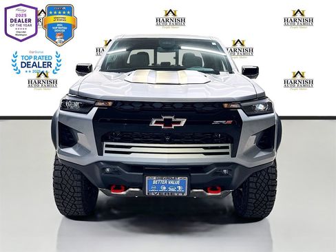 Used 2026 Chevrolet Colorado ZR2 w/ Technology Package AWD/4WD image 2