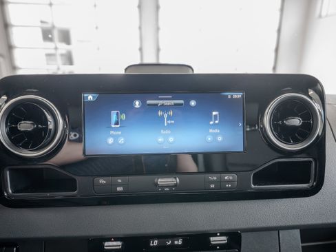 New 2025 Mercedes-Benz Sprinter 2500 image 20