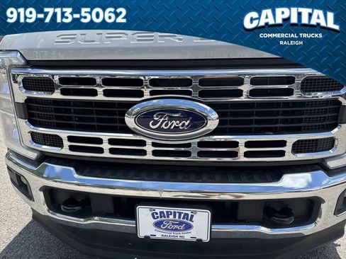 New 2024 Ford F550 4x4 Regular Cab Super Duty image 10