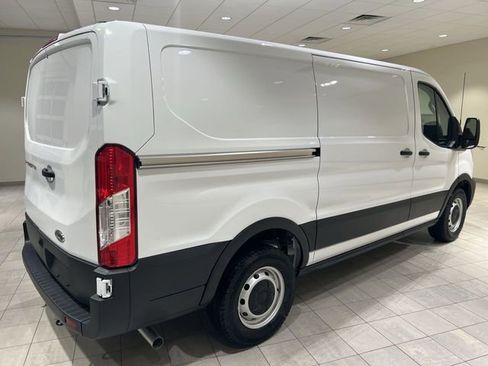 Used 2024 Ford Transit 150 Low Roof RWD image 5