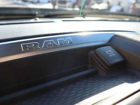 New 2026 RAM 1500 Express image 17