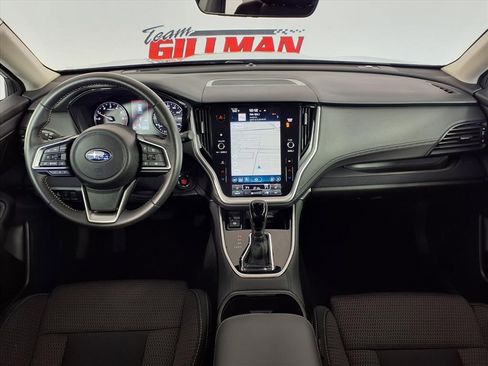 Used 2025 Subaru Outback Premium image 9