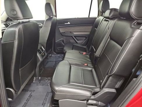Used 2022 Volkswagen Atlas SE image 29