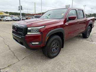 Used 2025 Nissan Frontier PRO-4X w/ Pro Premium Package AWD/4WD video 1
