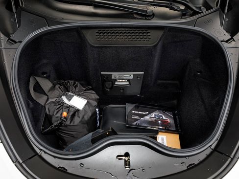 Used 2025 McLaren GTS image 30