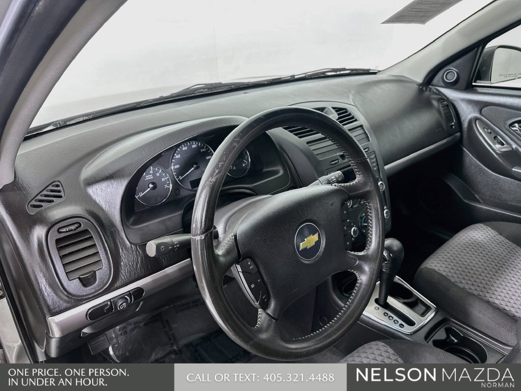 Used 2006 Chevrolet Malibu LT w/ Front Seating Package FWD image 10