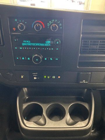 Used 2022 Chevrolet Express 3500 LS RWD image 18