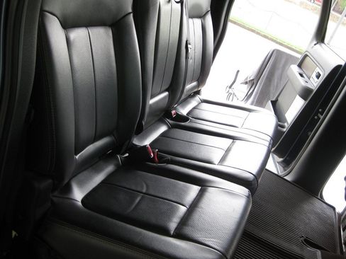 Used 2013 Ford F150 Lariat w/ Luxury Equipment Group AWD/4WD image 31
