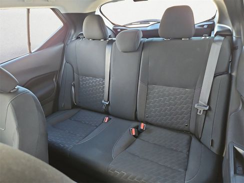 Used 2024 Nissan Kicks SV image 9