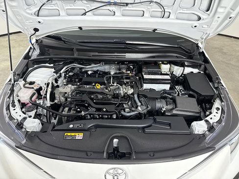 Certified 2023 Toyota Corolla SE w/ SE Premium Package FWD image 30