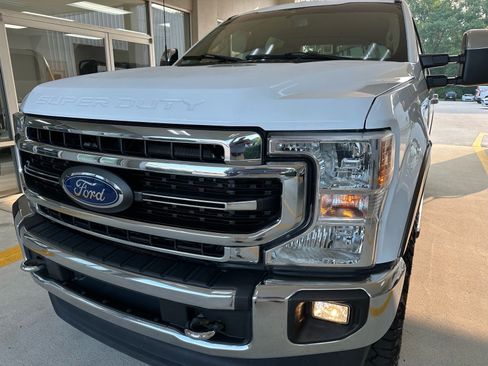 Used 2022 Ford F250 Lariat w/ Chrome Package AWD/4WD image 1