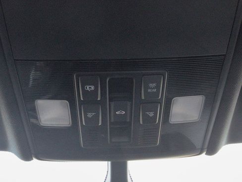 Used 2020 Volkswagen Jetta R-Line w/ R-Line Cold Weather Package image 25