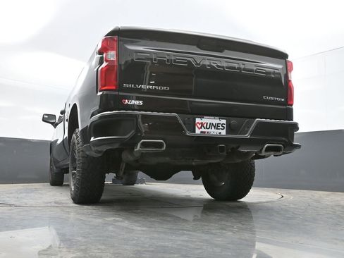 Used 2022 Chevrolet Silverado 1500 Custom Trail Boss AWD/4WD image 35